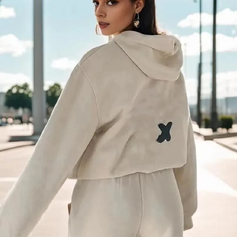 Felpa con cappuccio da donna 2 pullover Felpa sportiva a maniche lunghe Felpa con cappuccio firmata Pantaloni della tuta con stampa a sbuffo in bianco e nero_voghion.com