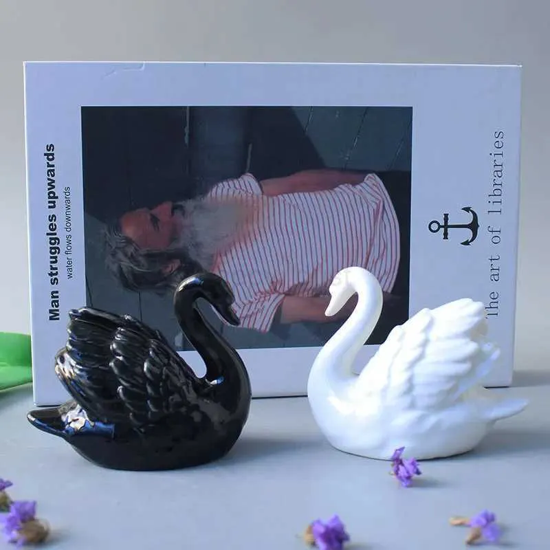 【Carrol Swan】Ceramic Object 球体 オブジェ Carrol Swan】Ceramic Object 球体 オブジェ Vintage Iridescent