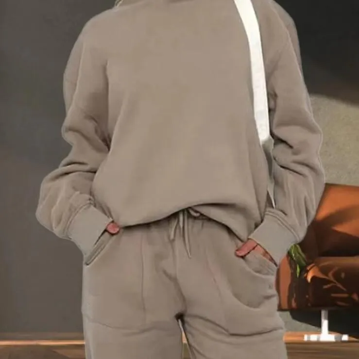 Felpa con cappuccio da donna 2 pullover Felpa sportiva a maniche lunghe Felpa con cappuccio firmata Pantaloni della tuta con stampa a sbuffo in bianco e nero_voghion.com