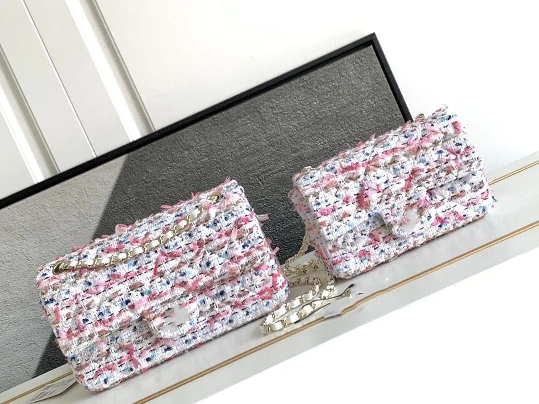 DHgate.com:10A Top Tier Mirror Quality 19 Flap Bags Small