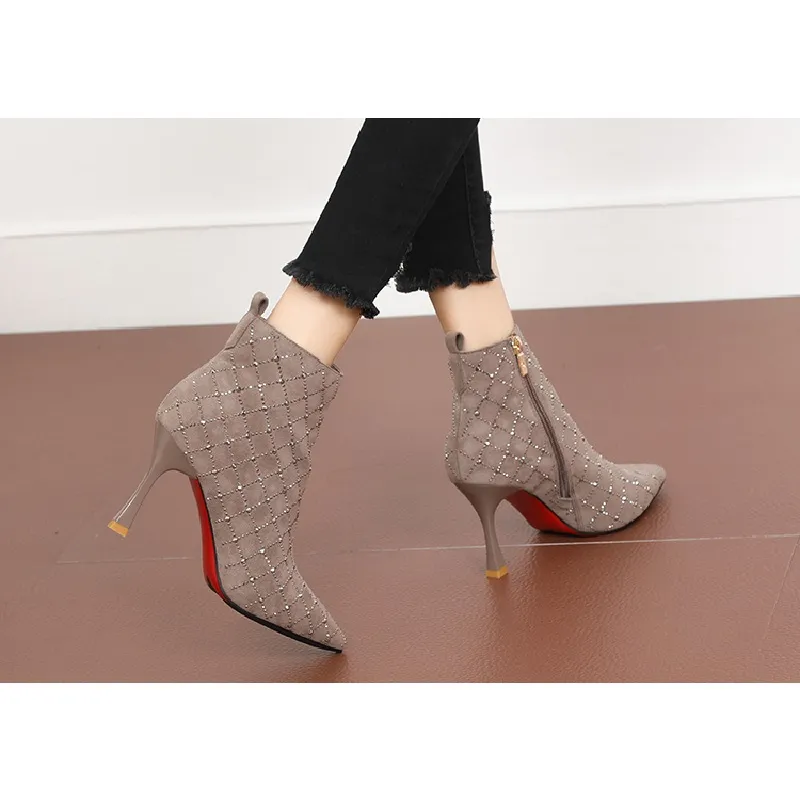 Regeerstijn Met Dames Lage Laarzen Met Lage Hakken Luxemerk Sexy Stiletto Laarsjes Van 21 78 DHgate