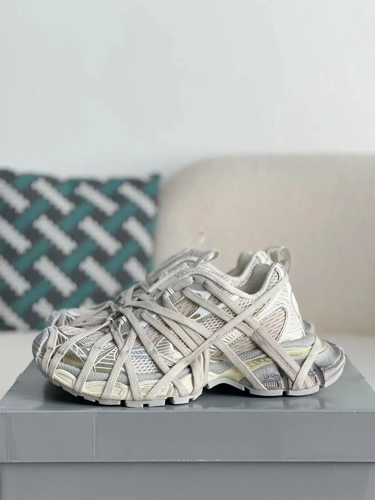Premium Track Sneakers: Best Seller, Extreme Comfort