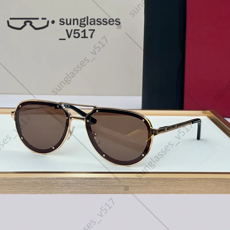 Rectangular Sunglasses with Metal Frame and UV Protection Amazon.com: Fayoh Naomi Rectangular Sunglasses Classic Retro  main image 4