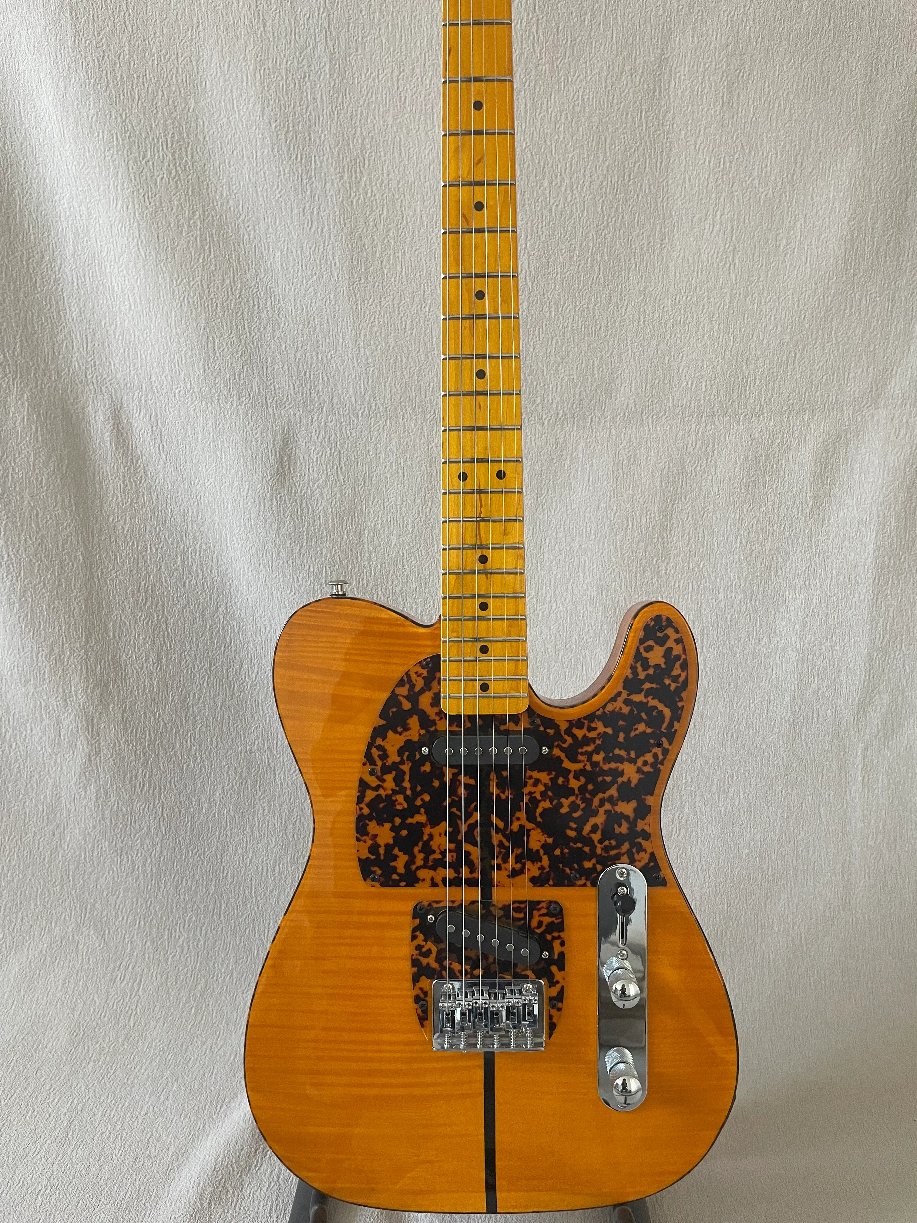 Prince HS Anderson & Hohner Madcat Mad Cat Electric Guitar Amber