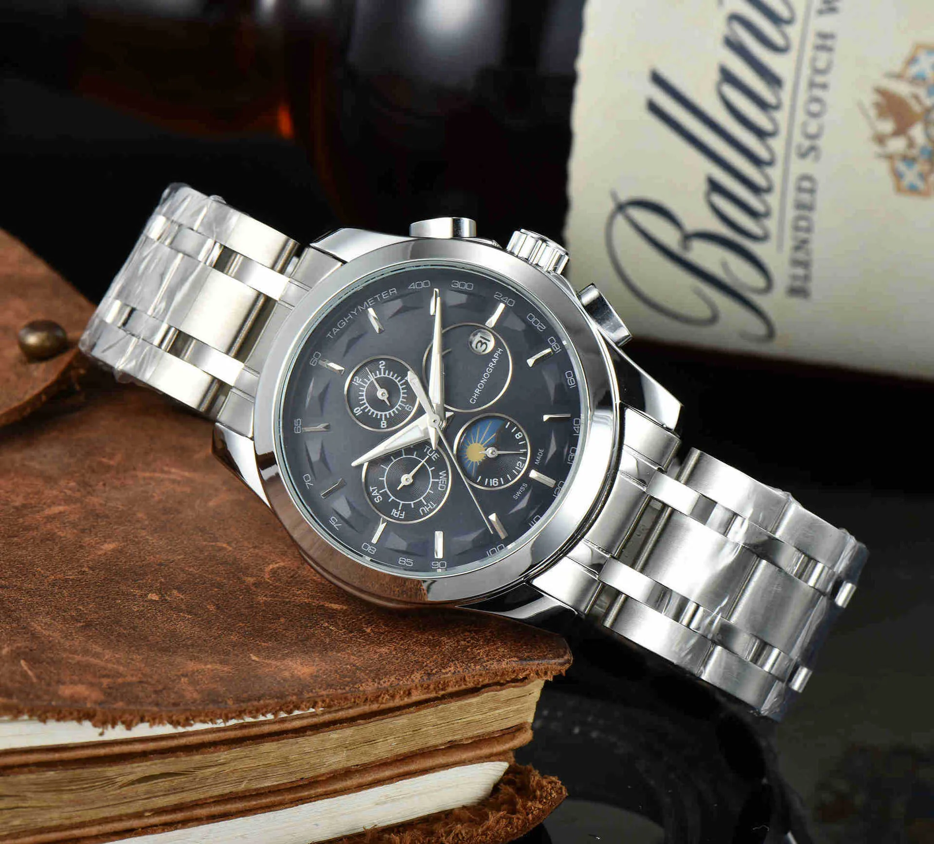 Tissot chrono腕時計brightwin 2gether bright 驚きの価格 Tissot chrono wristwatch brightwin 2gether bright
