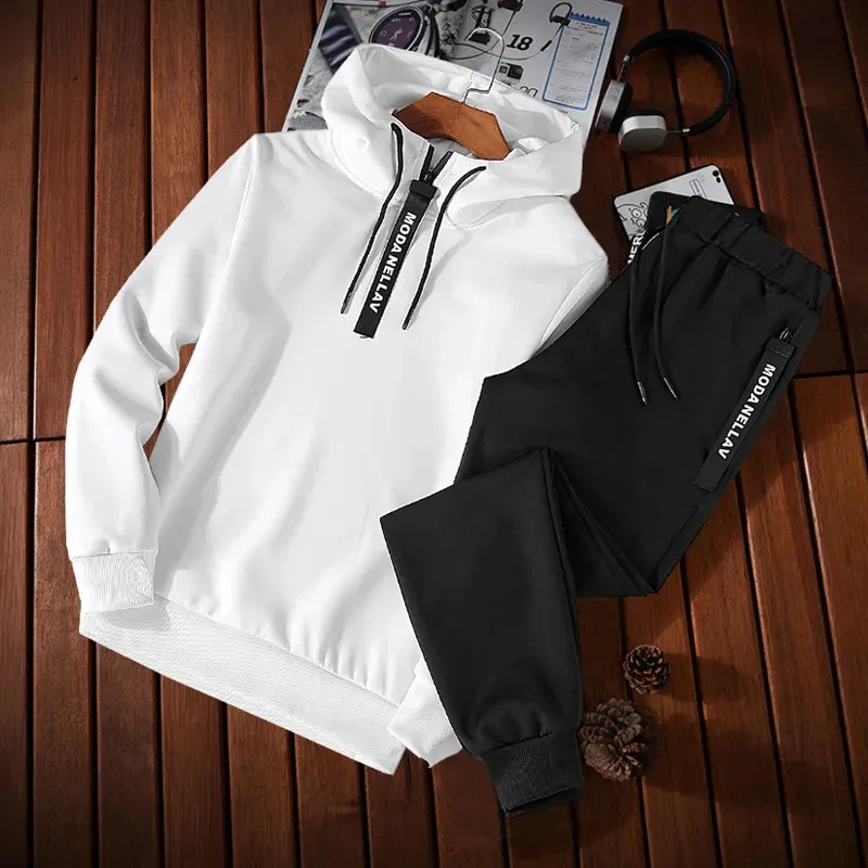 Conjunto de treino masculino com moletom e calças de jogging_voghion.com