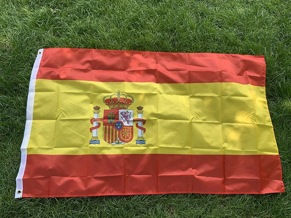 Spaanse Vlag Met Stier – 90x150 Cm – Hoogwaardig Polyester Met Messing Oogringen