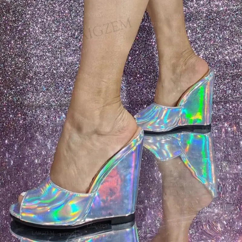ZHIMA Womens Holographic Peep Toe Disco Dress Sandals With Wedge Heels And Slip On Design In Transparent Available In Large Sizes 38 48 From Jujiuguan 80.22 DHgate.Com