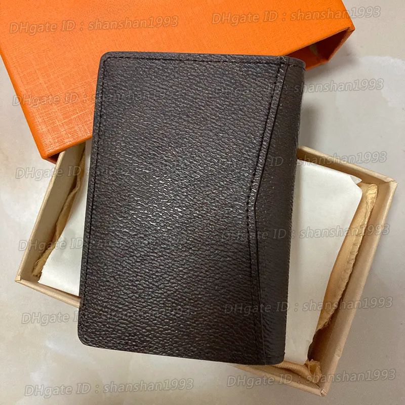 Designer Mens Short Wallet With Passport And Vaccine Holder Luxury  