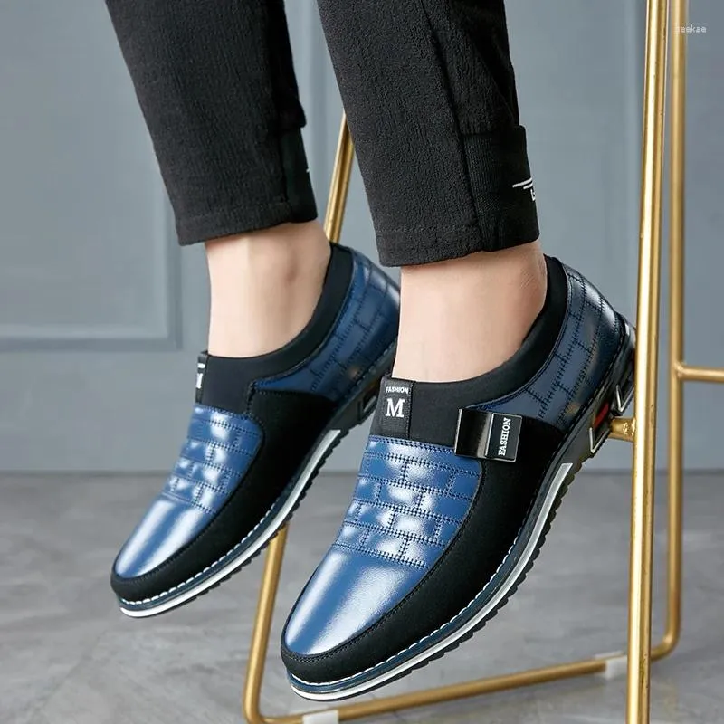 Casual Shoes Fashion Mens Dressing Comfortable Men Loafer Genuine Leather Zapatillas Hombre Slip-On Leisure Driving Sneakers Man