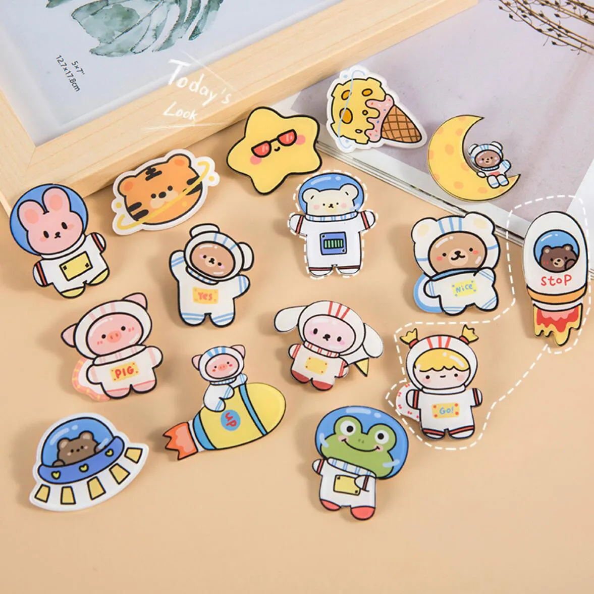 Cute pins discount