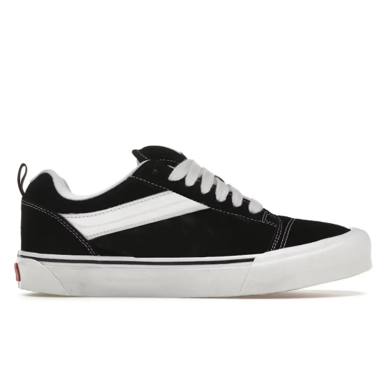 Designer White Skate Sneakers for Men and Women Casual Skateboard Shoes with Platform Sole