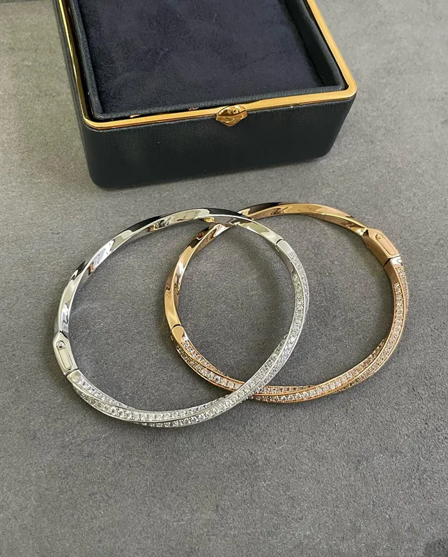 bracelet woman Designer Bracelets Bangles Luxury Brand Bracelets V Gold Spiral Full Diamond bracelet Premium Seiko Edition hand polished Smart Bangle