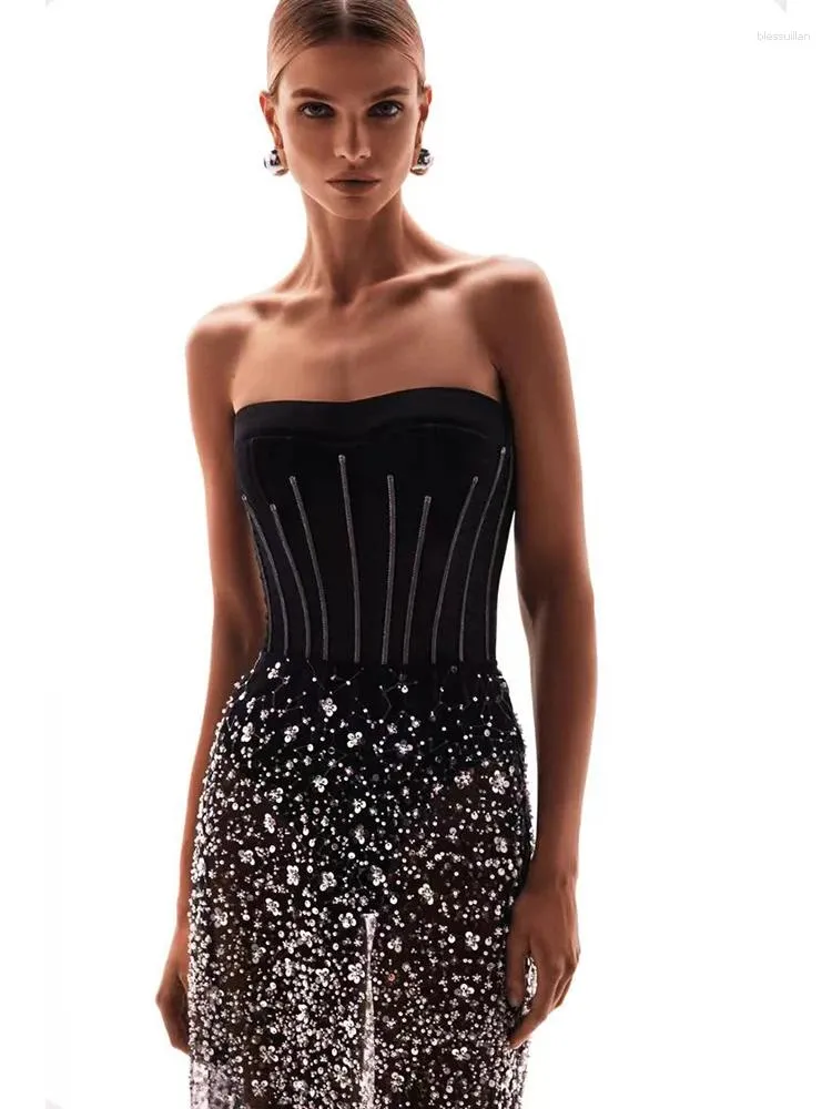 Womens Strapless Black Work Dress Two Piece Set with Sequins Bodysuit and Ankle-Length A-Line Skirt from Dhgate Work Dresses - price 117.94 Womens Strapless Black Work Dress Two Piece Set with Sequins Bodysuit and Ankle-Length A-Line Skirt from Dhgate Work Dresses - price 117.94