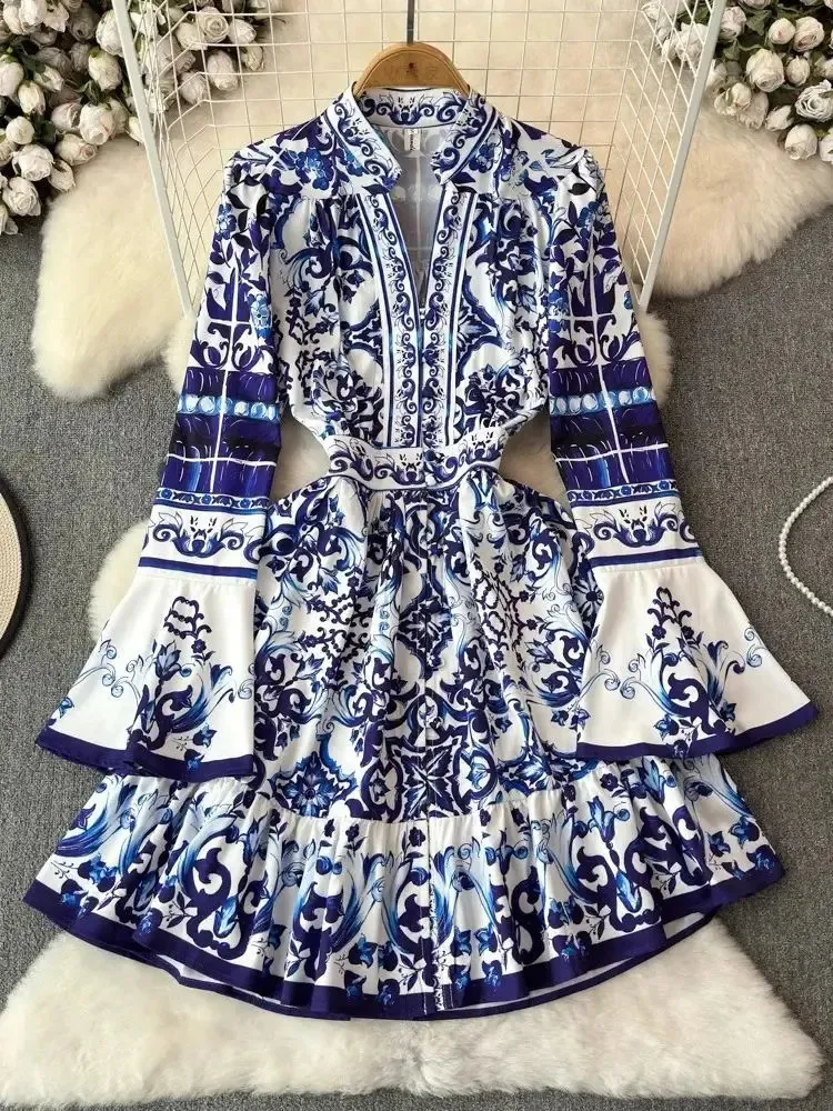Elegant Blue and White Floral Mini Dress with Flared Skirt and V-Neckline