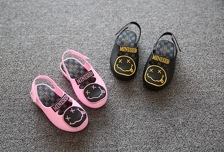 Minised shoes deals