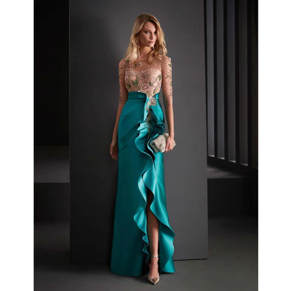 Elegant Jade Satin Evening Dress: Illusion O Neck Prom Gown With