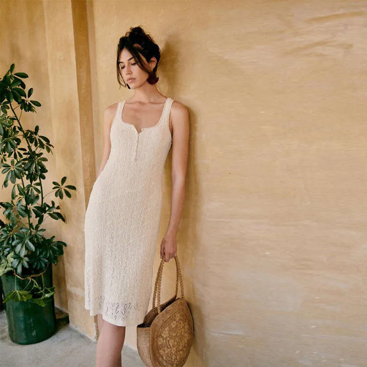 Textured ple Knit ss with Nee and Straw Bag Textured ple Knit ss with Nee and Straw Bag