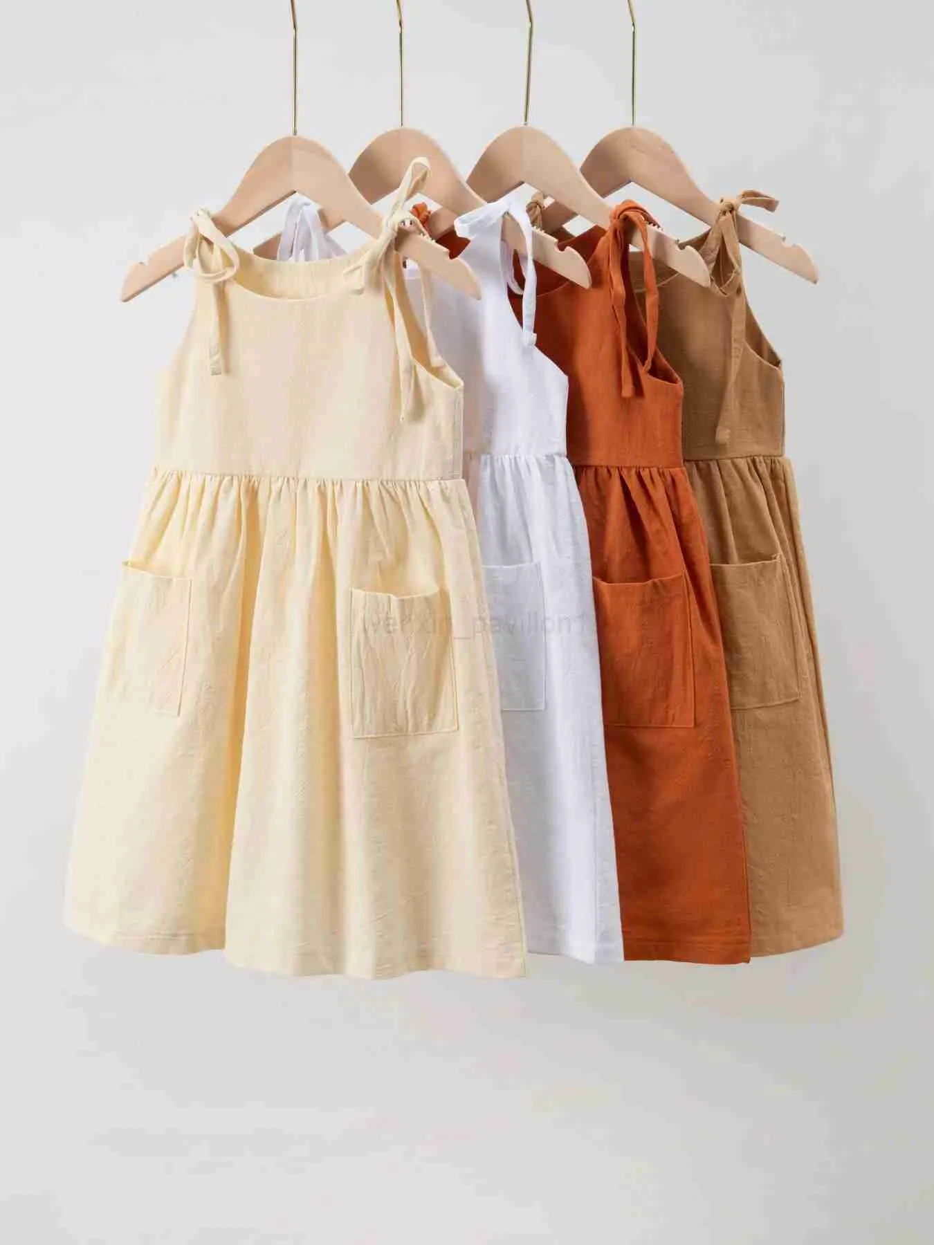 Linen lace-up slip dress with big pocket for baby girls, casual O-neck, true to size fit Linen lace-up slip dress with big pocket for baby girls, casual O-neck, true to size fit
