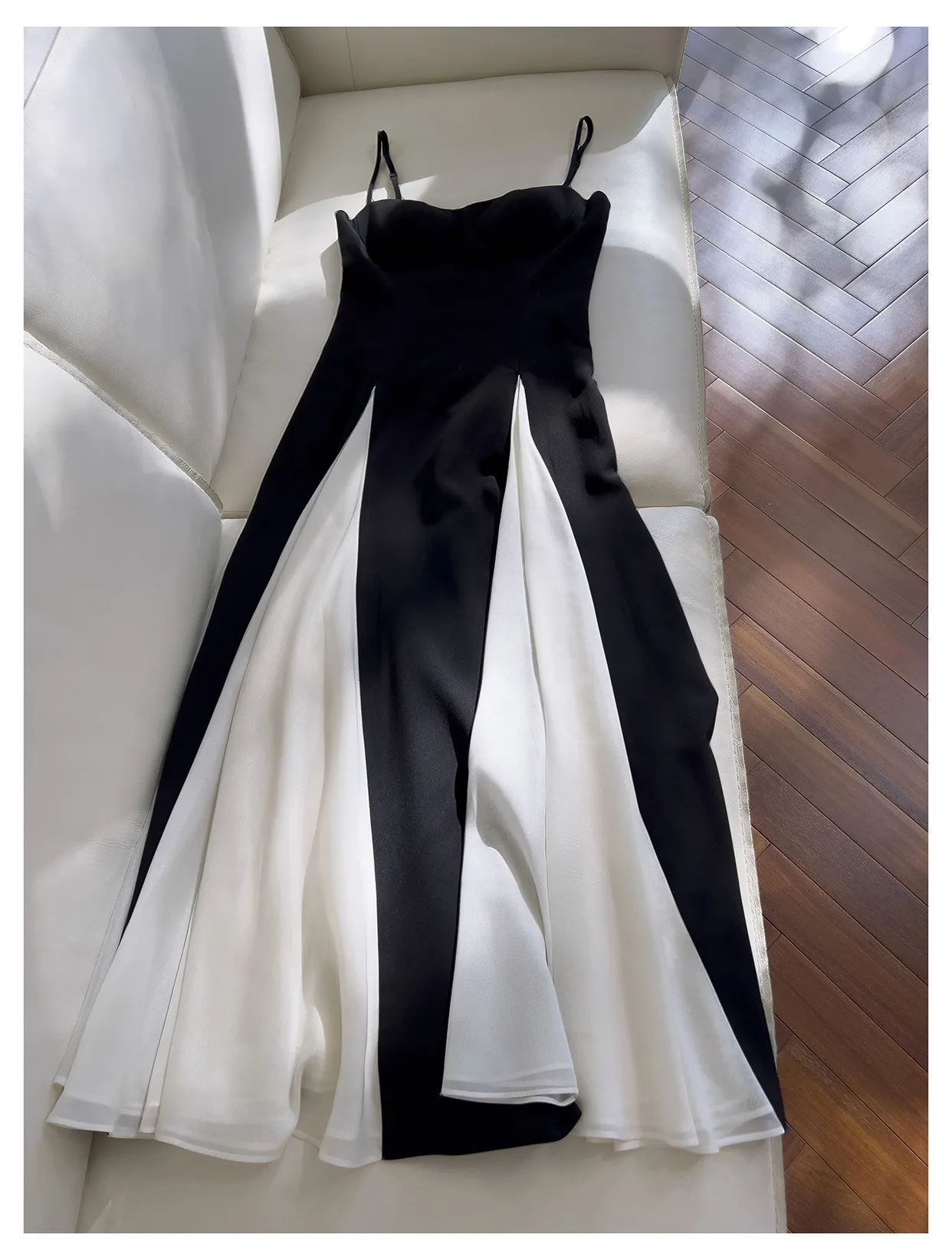 2024 Summer Black Contrast Color Panelled Dress Spaghetti Strap Square Neck  Long Maxi Casual Dresses Y4Q178675 Check Size Chart Please From Risabeira,  $83.56 | DHgate.Com