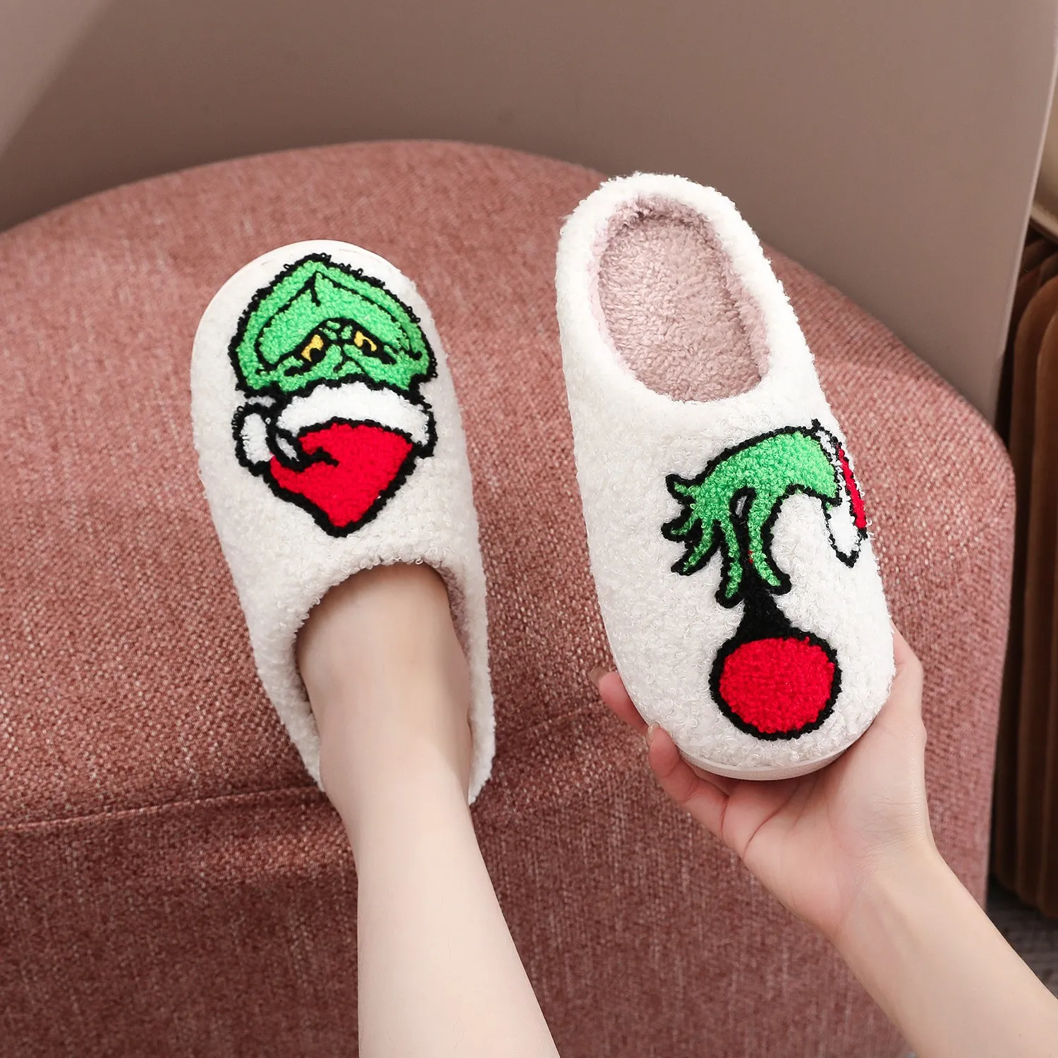 Christmas Grinch Cotton Christmas Slippers Womenss Unisex Winter Woolen Christmas Slippers Womens For Home And Wholesale On Amazon From Yichu08 2.05 DHgate.Com