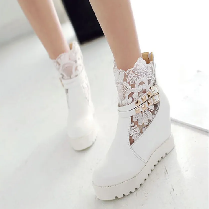 White Sheer Lace Wedding Ankle Boots Affordable Fall Winter Wedge Heel Wedding Shoes For Girls From Hhdy518 49.65 DHgate.Com