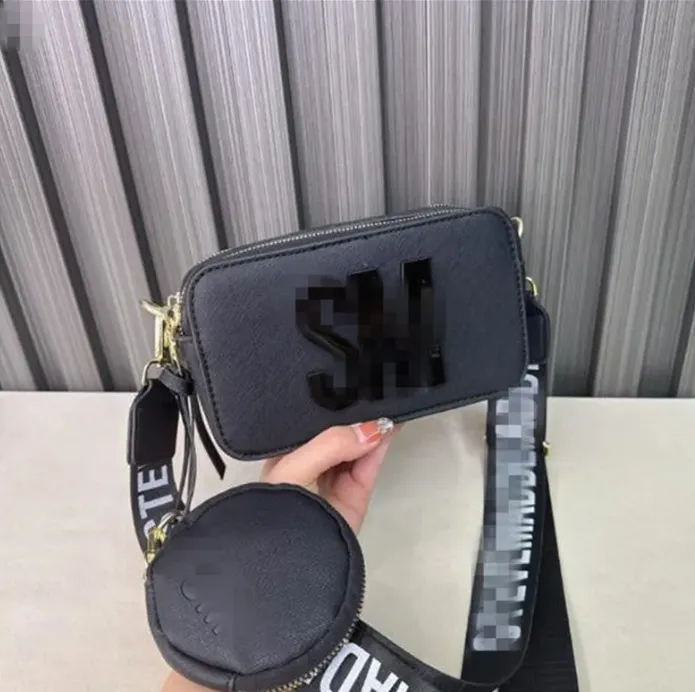 DHgate.com:2024Textured Mini Crossbody Bag for Women DHgate.com:2024Textured Mini Crossbody Bag for Women