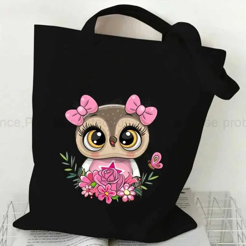 Z240910 Cartoon Owl Canvas Tote Bag Hand Painted Design  display picture 2
