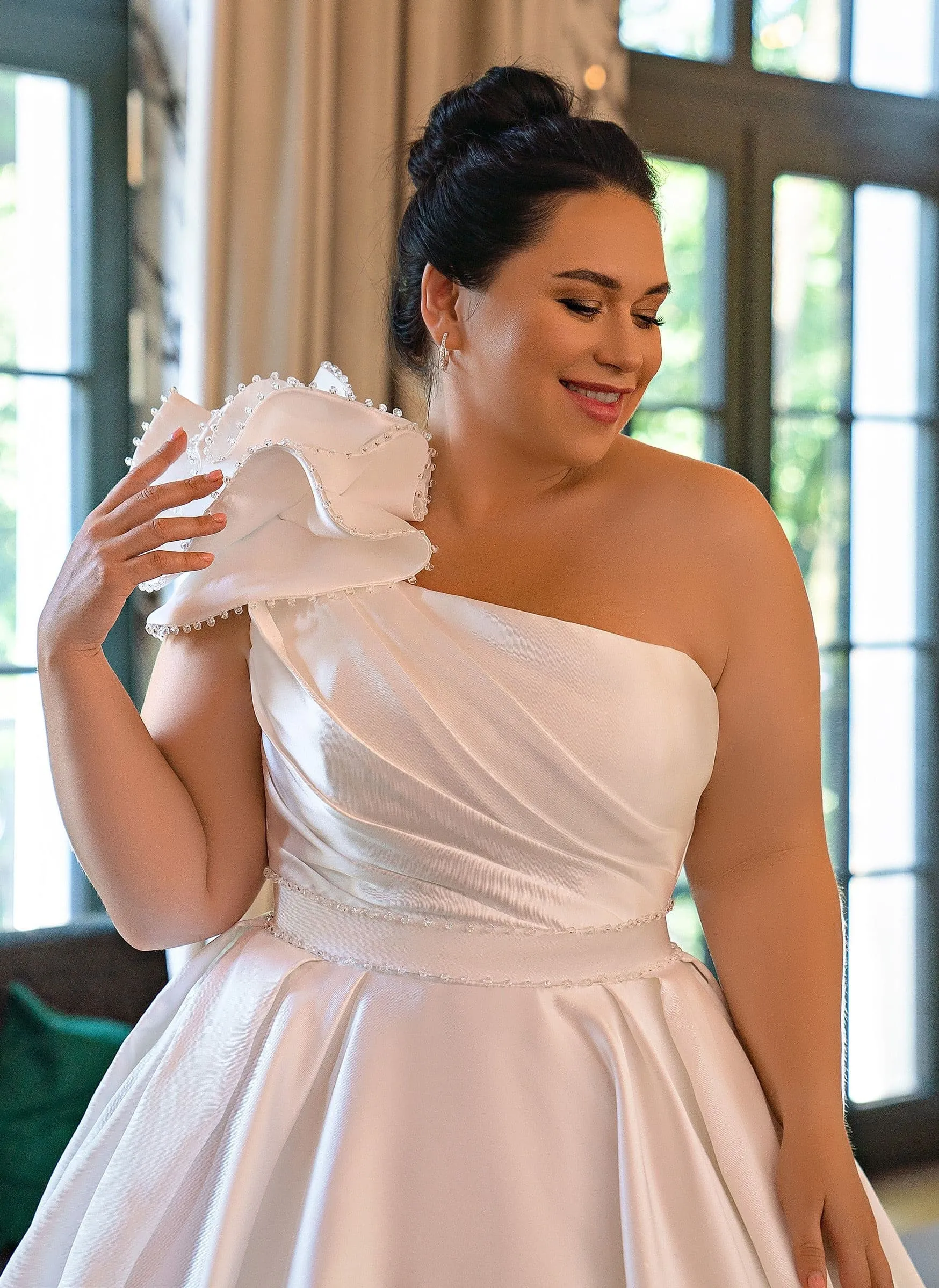 Plus Size Wedding Dress One-Shoulder Neckline Satin A-Line Bridal Gown with Beaded Pleats and Covered Buttons from Dhgate A-Line Wedding Dresses - price 127.54 Plus Size Wedding Dress One-Shoulder Neckline Satin A-Line Bridal Gown with Beaded Pleats and Covered Buttons from Dhgate A-Line Wedding Dresses - price 127.54