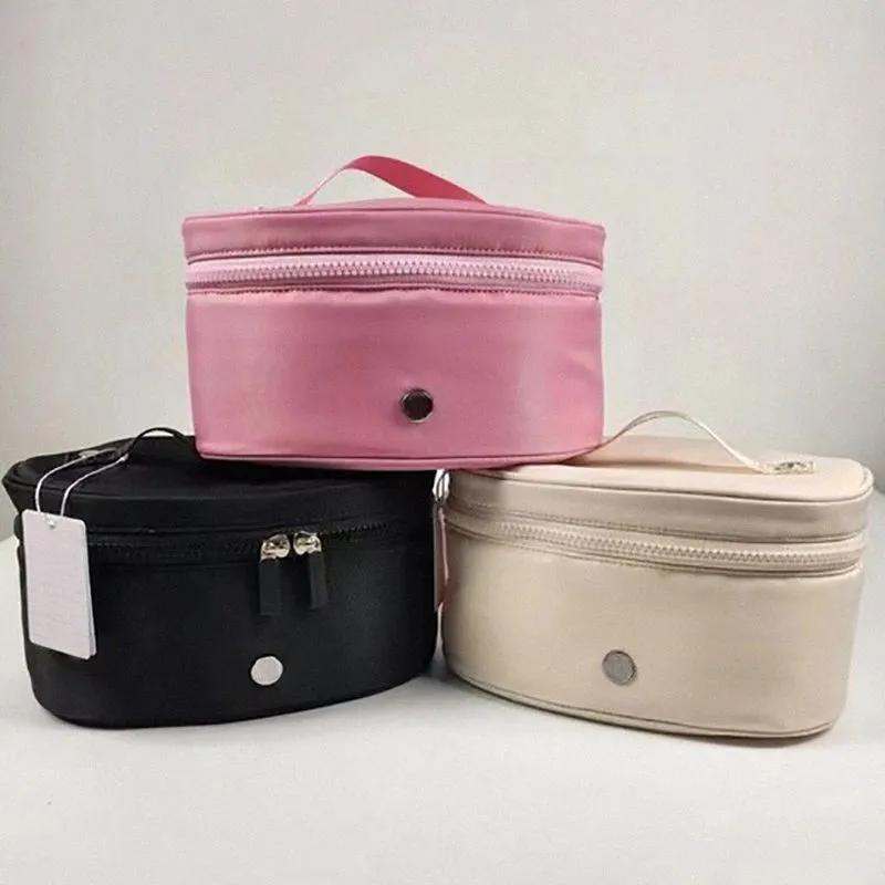 DHgate Luxury Oval PU Leather Makeup Bag with Top Handle for Women Versatile Cosmetic Pouch Handbag Bags Luggage Accessories