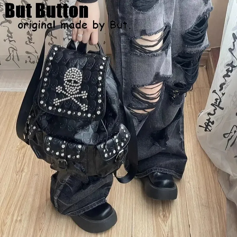 DHgate.com:Harajuku Punk Rivet Backpack: Y2K Japanese Style