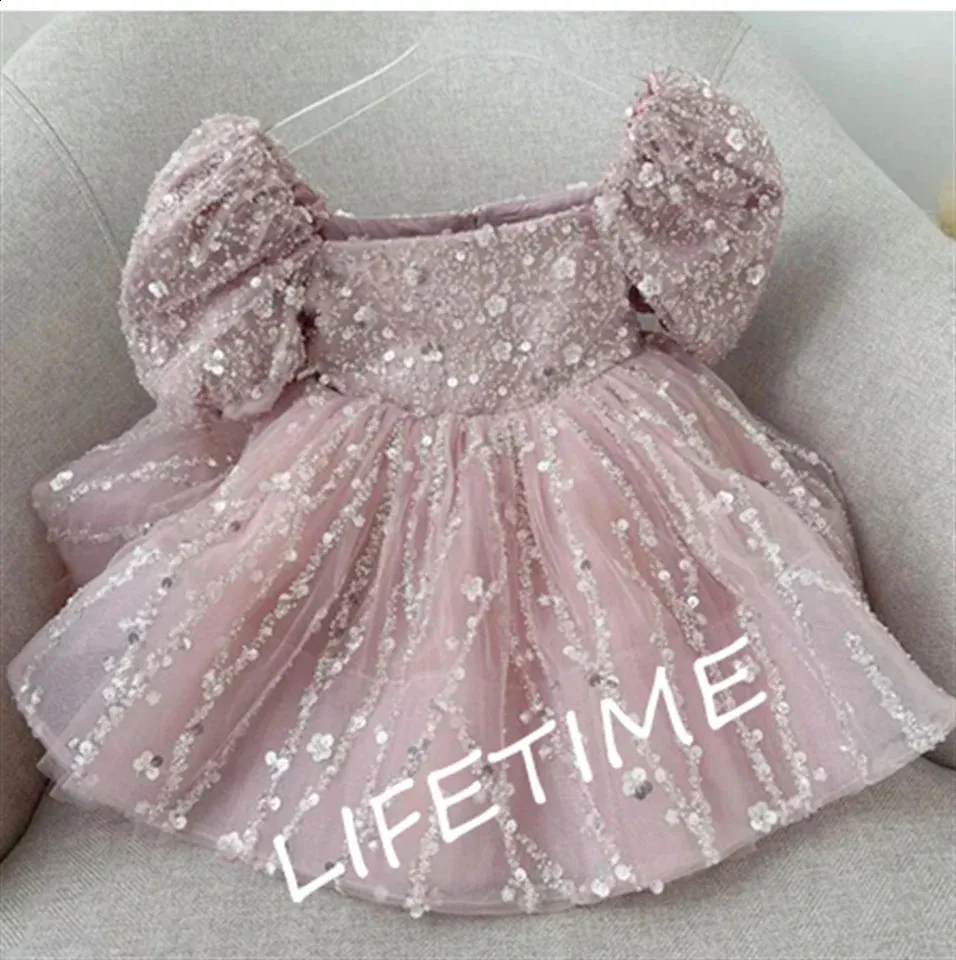 Infant First Birthday Dress Baby Girl Party Gown Princess Glitter Tulle for Special Occasion from Dhgate Christening dresses - price 128.11 Infant First Birthday Dress Baby Girl Party Gown Princess Glitter Tulle for Special Occasion from Dhgate Christening dresses - price 128.11
