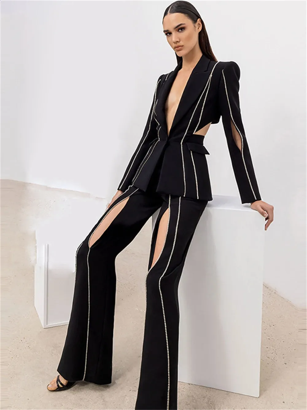 Black One-Button Tailcoat & Wide Leg Pants Suit Set  Sexy Cut-Out Design  for Formal Party & Evening Wear