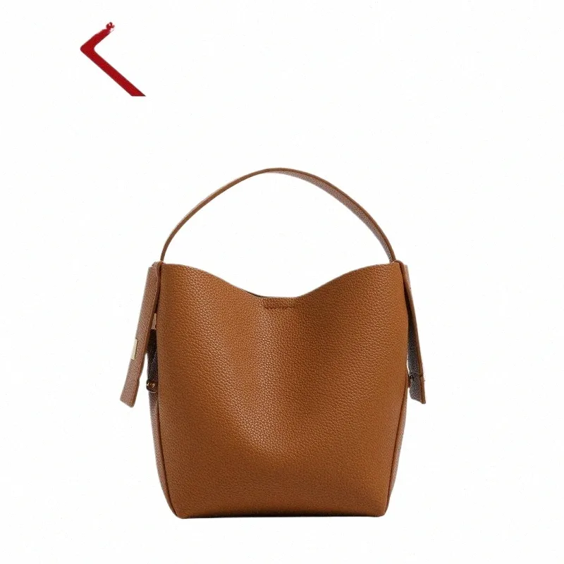 Trendy Bucket Bag for Women - Small Leather Crossbody