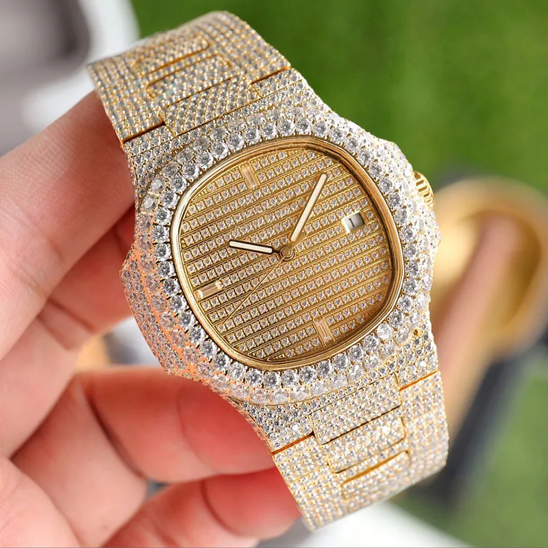 Stylist watch discount
