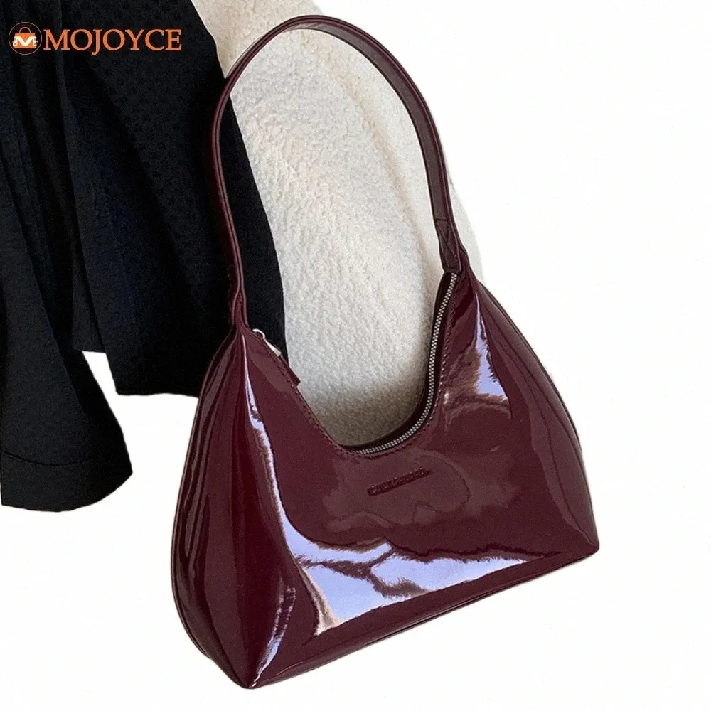Patent leather verarbeitete tote