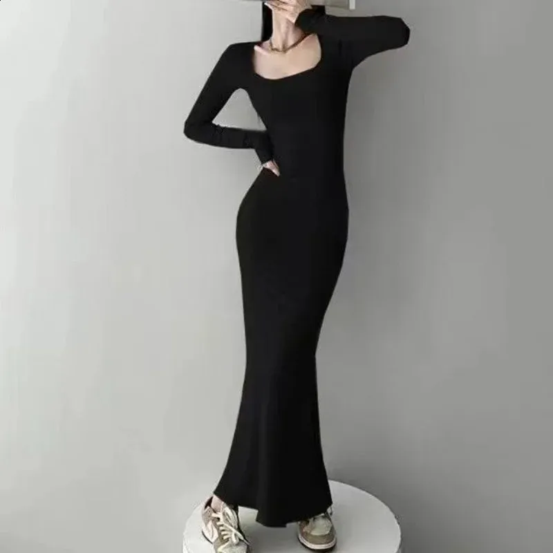 Mermaid Dress for Women - Long Sleeve, Low Cut Collar, Solid Color - Perfect for Spring and Autumn - Style 240722