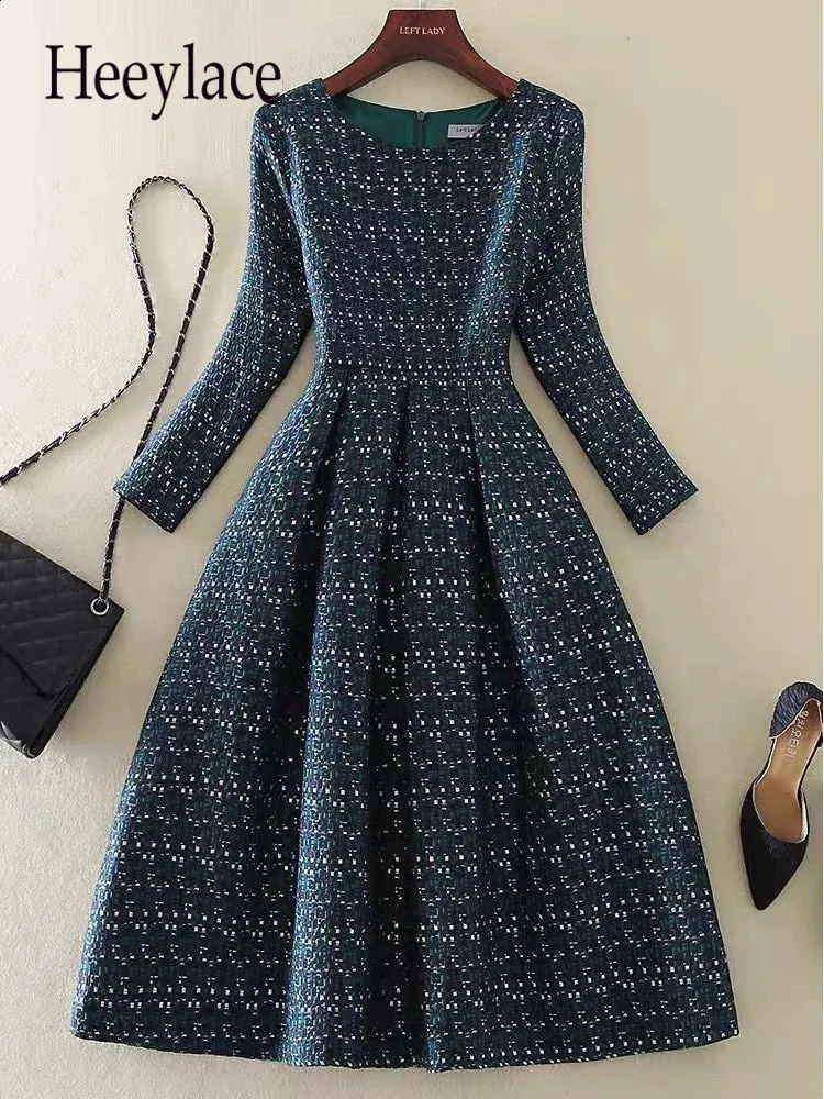 Elegant Tweed A-line dark blue dress for Office Ladies - Slim Fit, O Neck, Long Sleeves, High Waist - Spring Collection (240715)