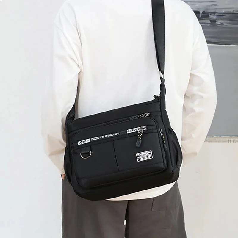 もずく　ぺージ Waterproof Oxford Crossbody Messenger black bag for Men