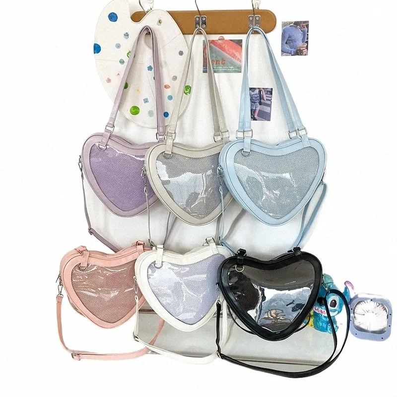 【りこ】é Heart pouch shoulder strap bag Heart Women Shoulder Bag Glossy Vegan Leather Chain Cross