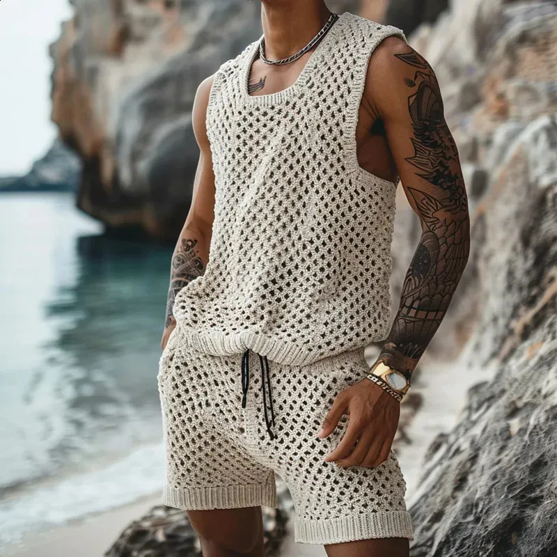 Casual Street Hollow Out Half A Turtleneck Sleeveless Two Pieces Casual Street Hollow Out Half A Turtleneck Sleeveless Two Pieces