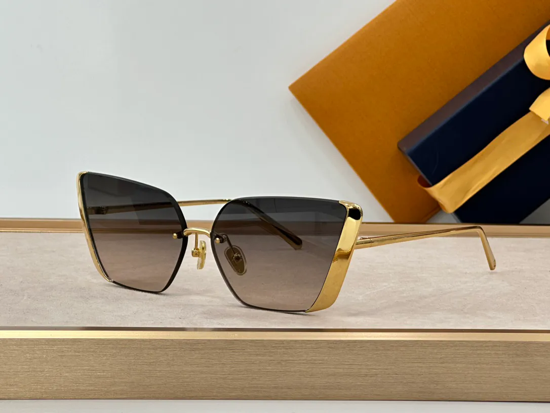 Metal Cat Eye Sunglasses with Aluminum Frame and UV400  display picture 1
