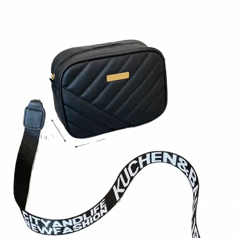 DHgate.com:Chic PU Leather Crossbody Bag for Women - Stylish DHgate.com:Chic PU Leather Crossbody Bag for Women - Stylish