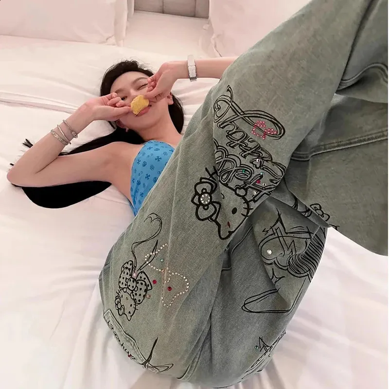 Y2K Jeans: Kawaii, Skinny & Bootcut Styles