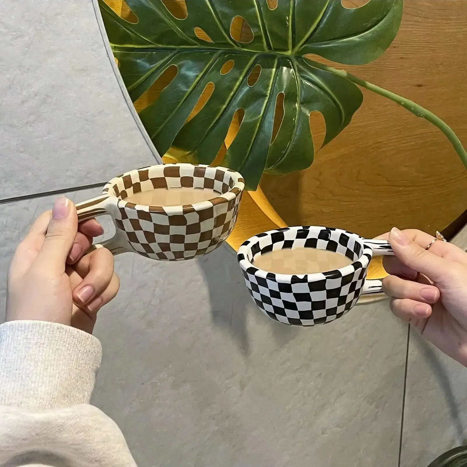 Lot De 4 Tasses En Céramique Faites à La Main - Motif Floral, 300 Ml, Avec Cuillères Dorées, Cadeau élégant