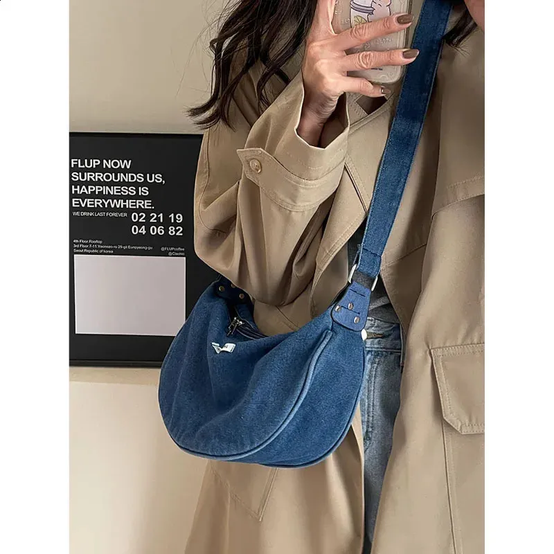 DHgate.com:Denim Crossbody Bag for Women - Casual Shoulder