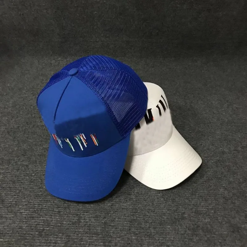 Luxury Embroidered Hat Collection - Designer Cappello  display picture 3