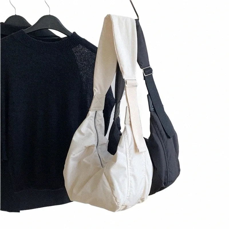 DHgate.com:Spacious Nylon Crossbody Bag - Womens Lightweight