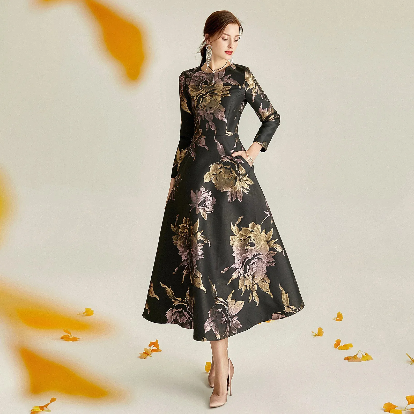 Elegant Jacquard Maxi Dress: Womens Long Sleeve Boho Floral