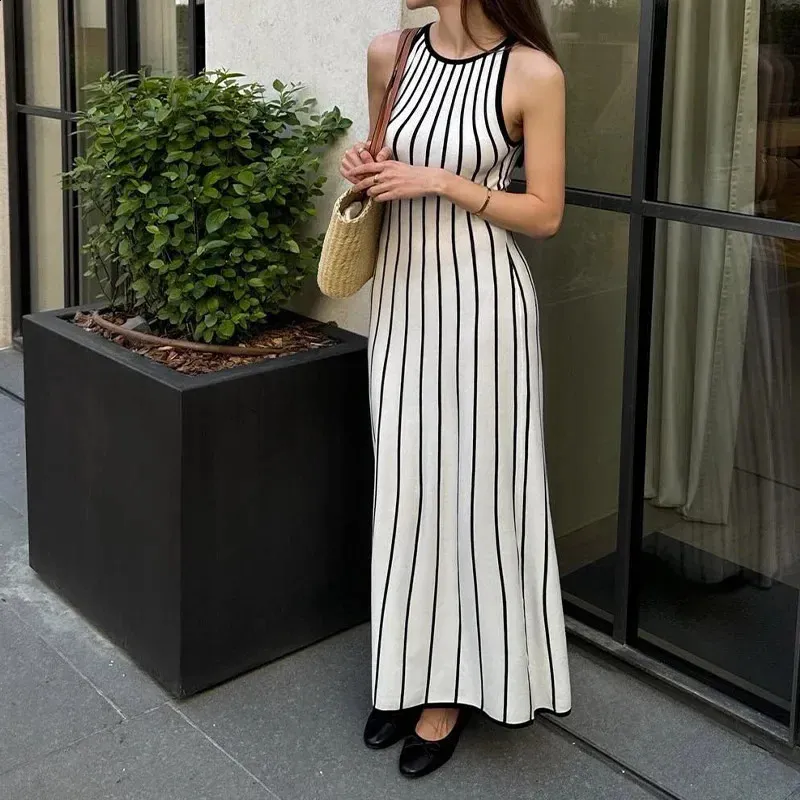 Elegant Stripe Patchwork Knitted Maxi Dress for Women - Sleeveless, Slim Fit, High Street Style - Perfect for Summer Casual Wear (240723)